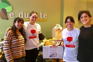 Empleados de MAPFRE contribuyeron con una gran donación de libros para el programa Biblioteca Móvil